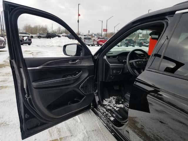 2022 Jeep Grand Cherokee Overland