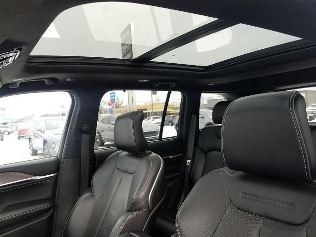 2022 Jeep Grand Cherokee Overland