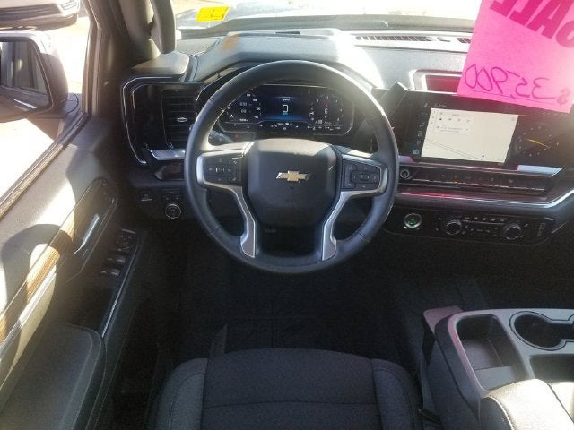 2024 Chevrolet Silverado 1500 LT (2FL)