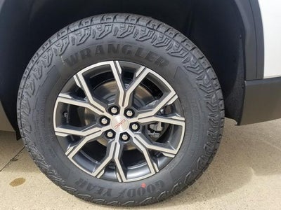 2026 GMC Acadia AWD AT4