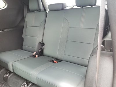 2025 GMC Acadia AWD AT4