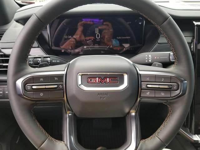 2025 GMC Acadia AWD AT4