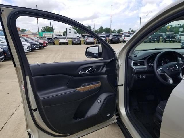 2017 GMC Acadia SLE