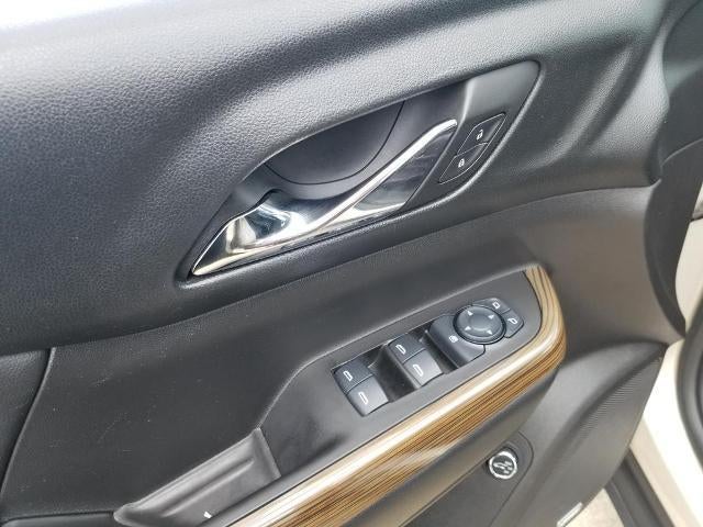 2017 GMC Acadia SLE