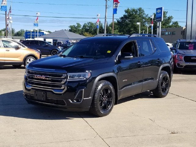 2023 GMC Acadia AT4