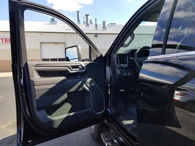 2026 GMC Sierra 2500 HD Crew Cab Standard Box 4-Wheel Drive SLT