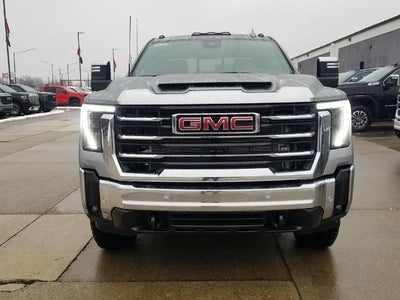 2026 GMC Sierra 2500 HD Crew Cab Standard Box 4-Wheel Drive SLT