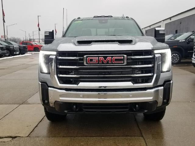 2026 GMC Sierra 2500 HD Crew Cab Standard Box 4-Wheel Drive SLT