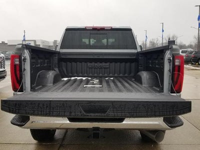 2026 GMC Sierra 2500 HD Crew Cab Standard Box 4-Wheel Drive SLT