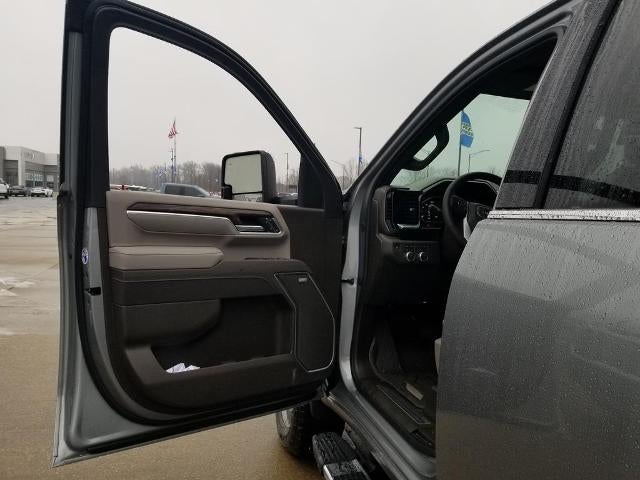 2026 GMC Sierra 2500 HD Crew Cab Standard Box 4-Wheel Drive SLT