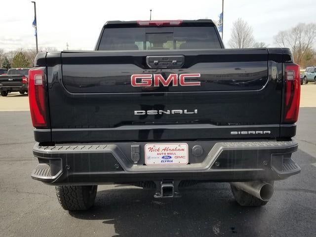 2025 GMC Sierra 2500 HD Crew Cab Standard Box 4-Wheel Drive Denali