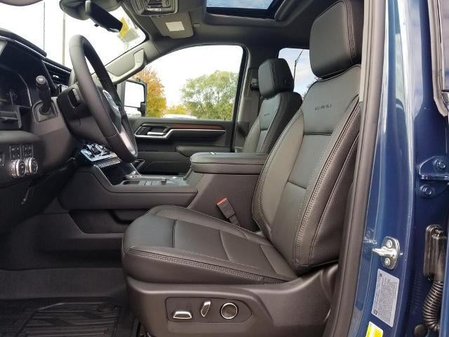 2026 GMC Sierra 3500 HD Crew Cab Standard Box 4-Wheel Drive Denali