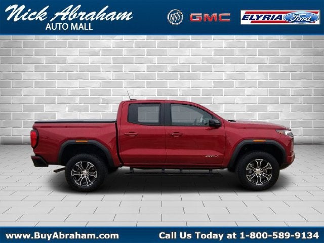 2023 GMC Canyon 4WD AT4
