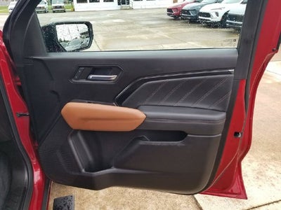 2023 GMC Canyon 4WD AT4