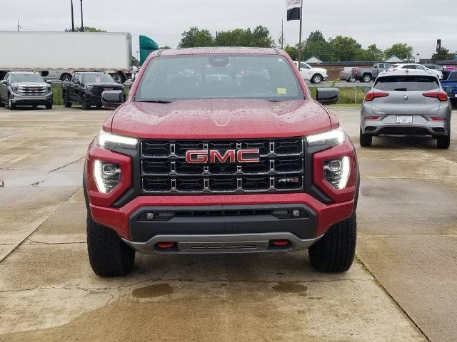 2023 GMC Canyon 4WD AT4