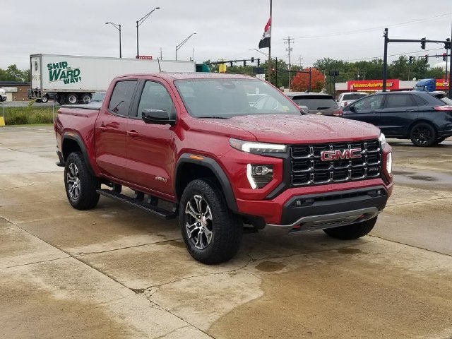 2023 GMC Canyon 4WD AT4