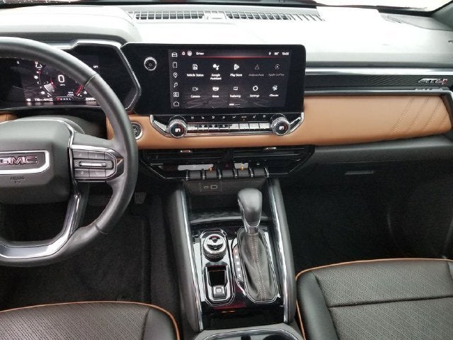 2023 GMC Canyon 4WD AT4