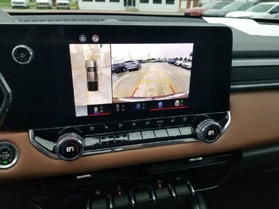 2023 GMC Canyon 4WD AT4