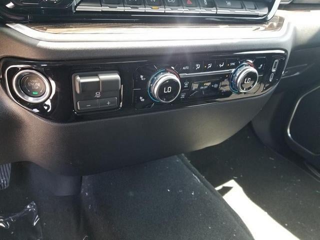 2026 GMC Sierra 1500 Double Cab Standard Box 4-Wheel Drive Elevation 3VL