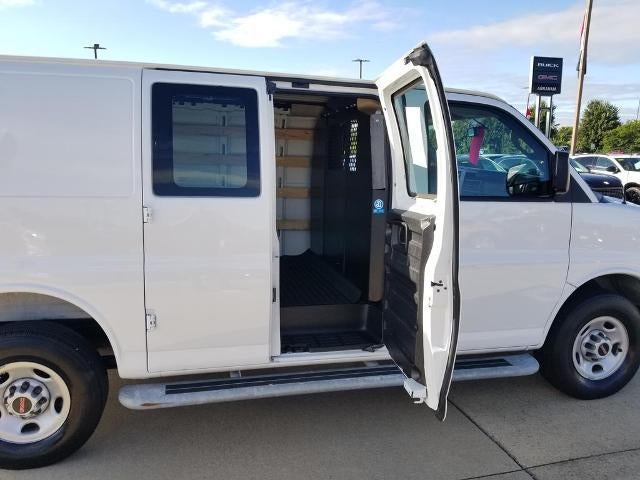 2025 GMC Savana Cargo Base