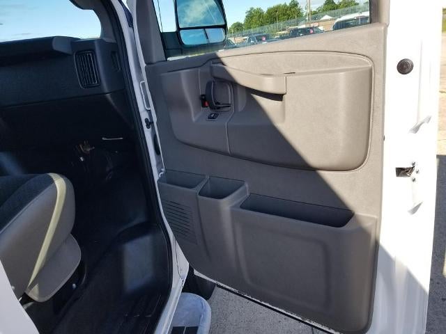 2025 GMC Savana Cargo Base