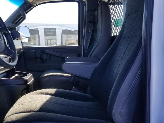 2023 GMC Savana Cargo 2500 Base