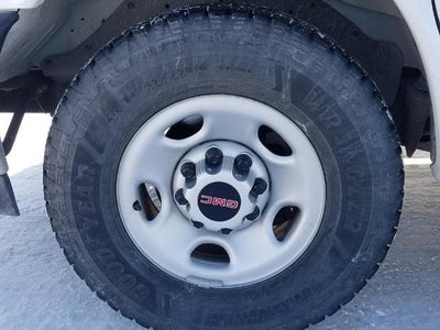 2023 GMC Savana Cargo 2500 Base