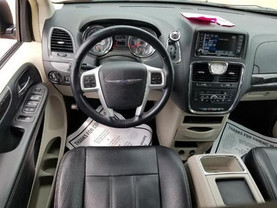 2015 Chrysler Town & Country Touring