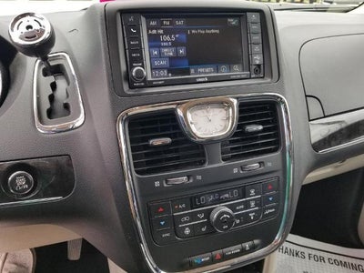 2015 Chrysler Town & Country Touring