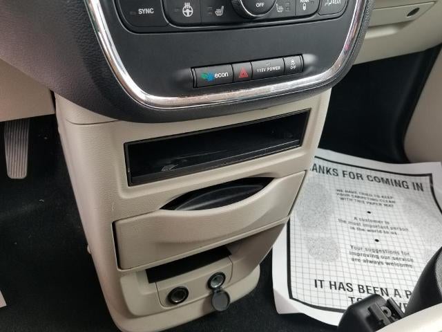 2015 Chrysler Town & Country Touring