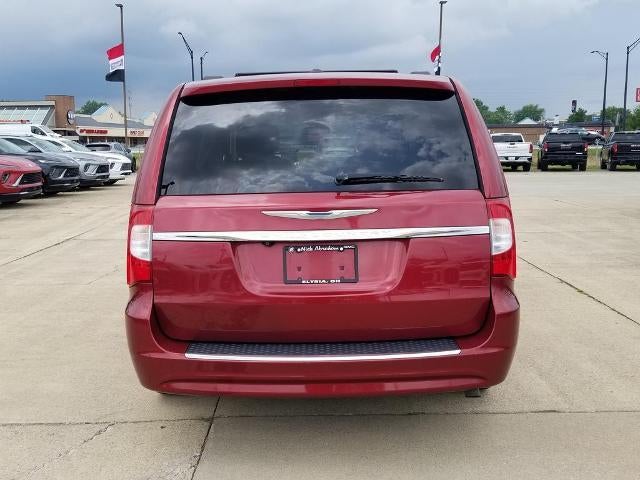 2015 Chrysler Town & Country Touring