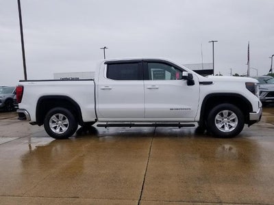 2024 GMC Sierra 1500 SLE