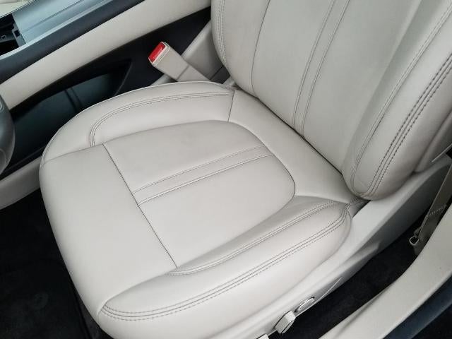 2017 Lincoln MKZ Premiere