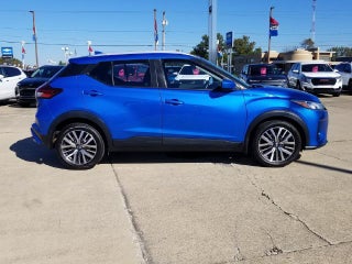 2023 Nissan Kicks SV Xtronic CVT
