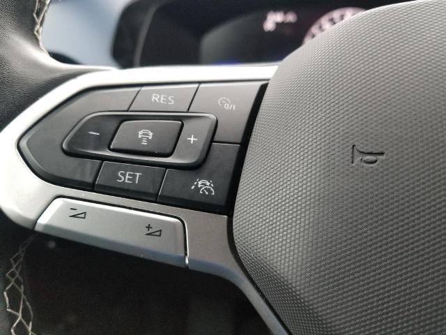 2024 Volkswagen Taos SE