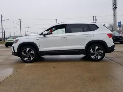 2024 Volkswagen Taos SE