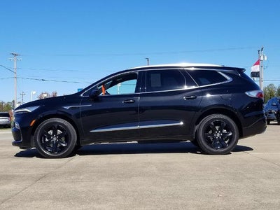 2024 Buick Enclave Essence