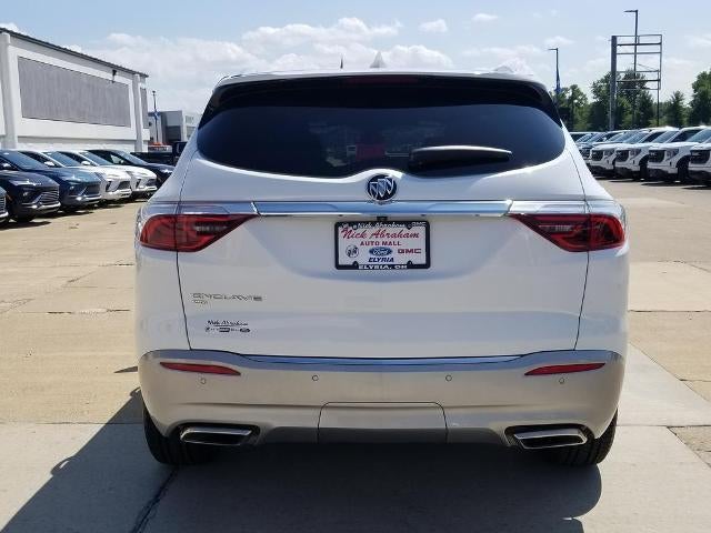 2022 Buick Enclave Essence