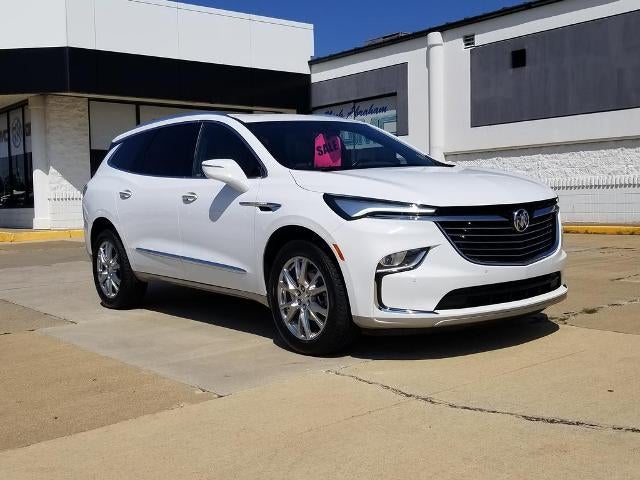 2022 Buick Enclave Essence