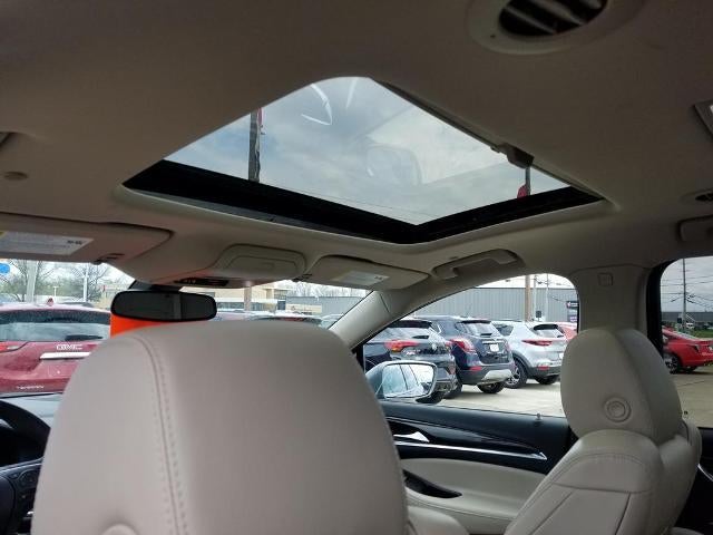 2020 Buick Enclave Essence