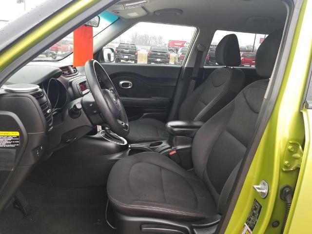 2016 Kia Soul Base