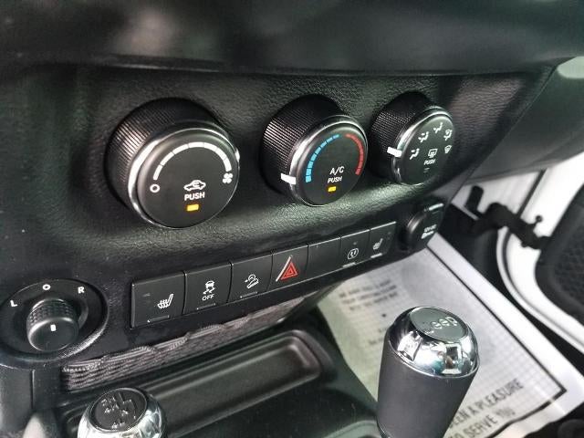 2017 Jeep Wrangler Unlimited Sahara 4x4