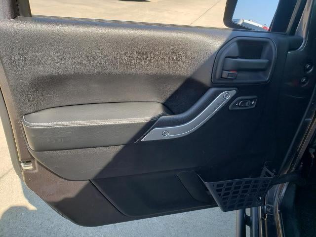 2014 Jeep Wrangler Unlimited 4WD 4dr Rubicon X