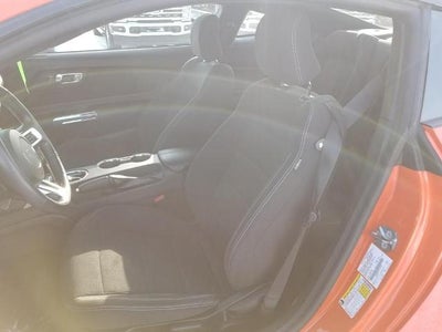 2016 Ford Mustang 2dr Fastback V6