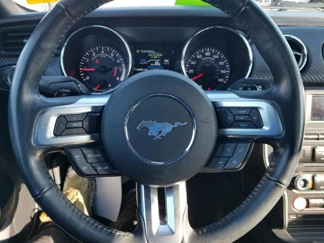 2016 Ford Mustang 2dr Fastback V6