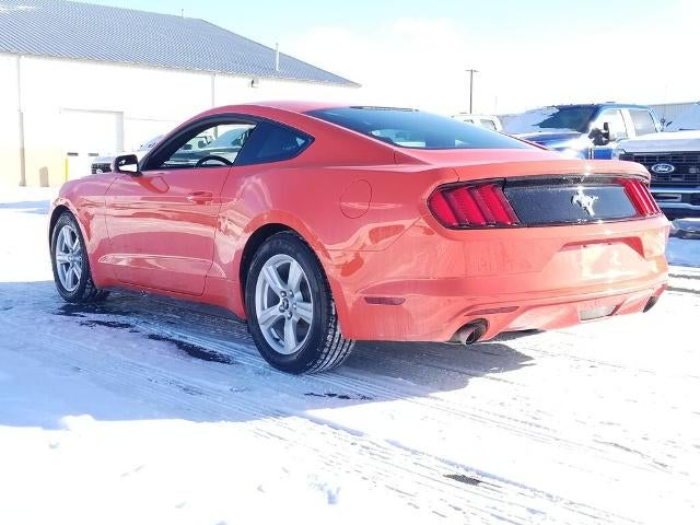 2016 Ford Mustang 2dr Fastback V6