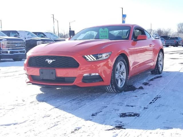 2016 Ford Mustang 2dr Fastback V6