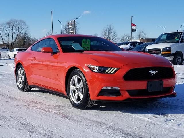 2016 Ford Mustang 2dr Fastback V6