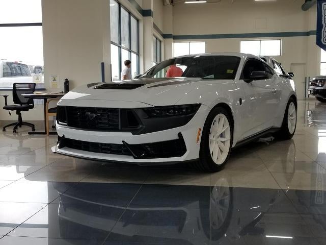 2024 Ford Mustang Dark Horse Fastback