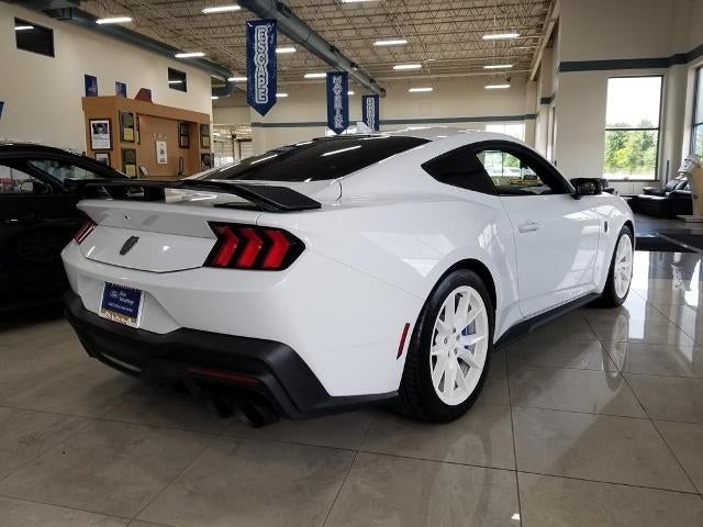 2024 Ford Mustang Dark Horse Fastback